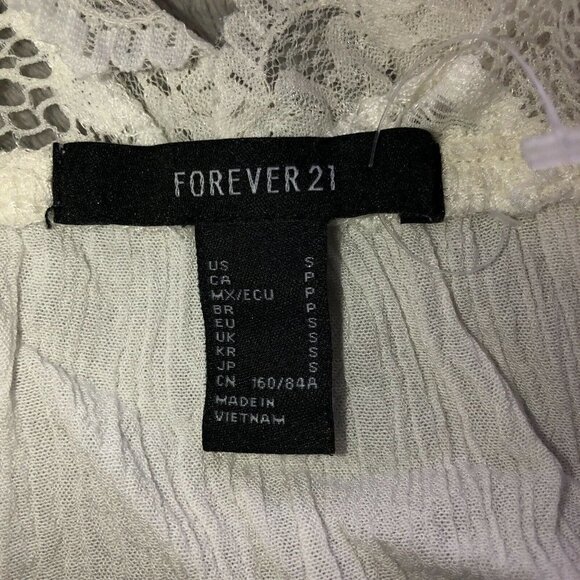 FOREVER 21  Ivory Lace Overlay Adjustable Straps Bralette Top Sz S - Picture 10 of 10
